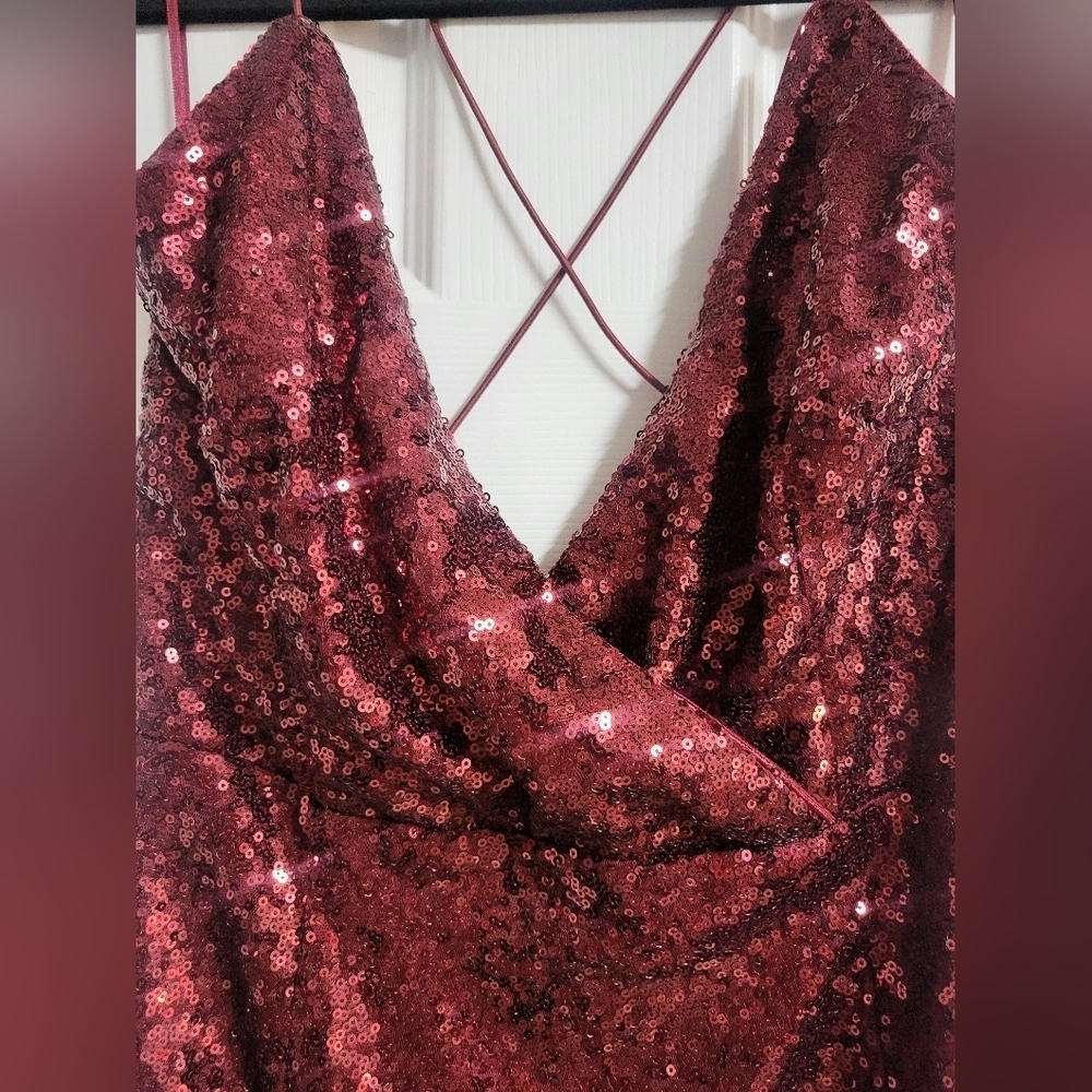 Alter'd State Womens Elegant Sequin Burgundy Dress Size S - Picture 3 of 9